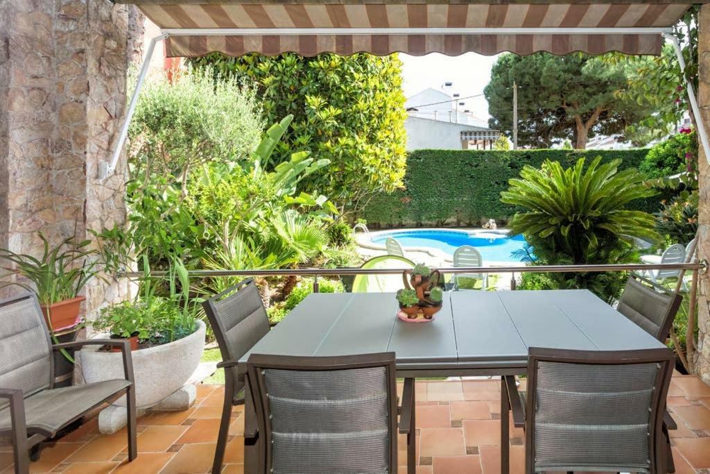Paquita Villa Calella