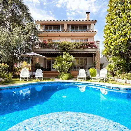 Villa Paquita Calella Exterior photo