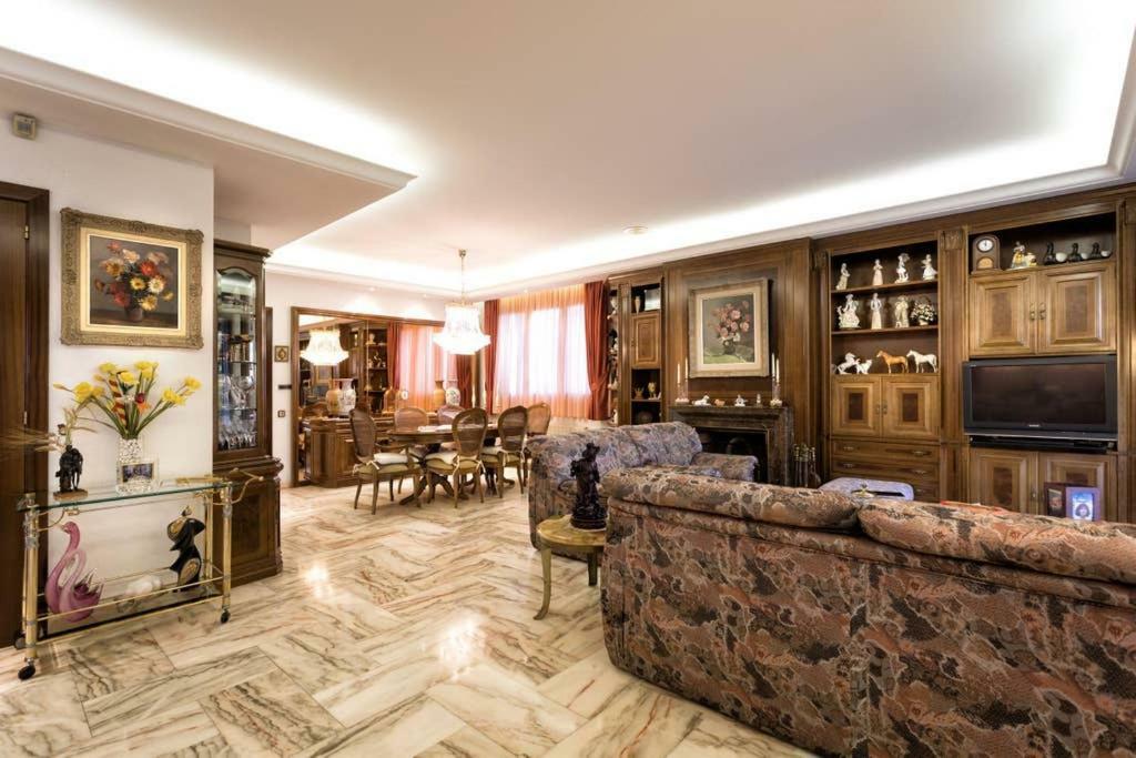 Paquita Villa Calella